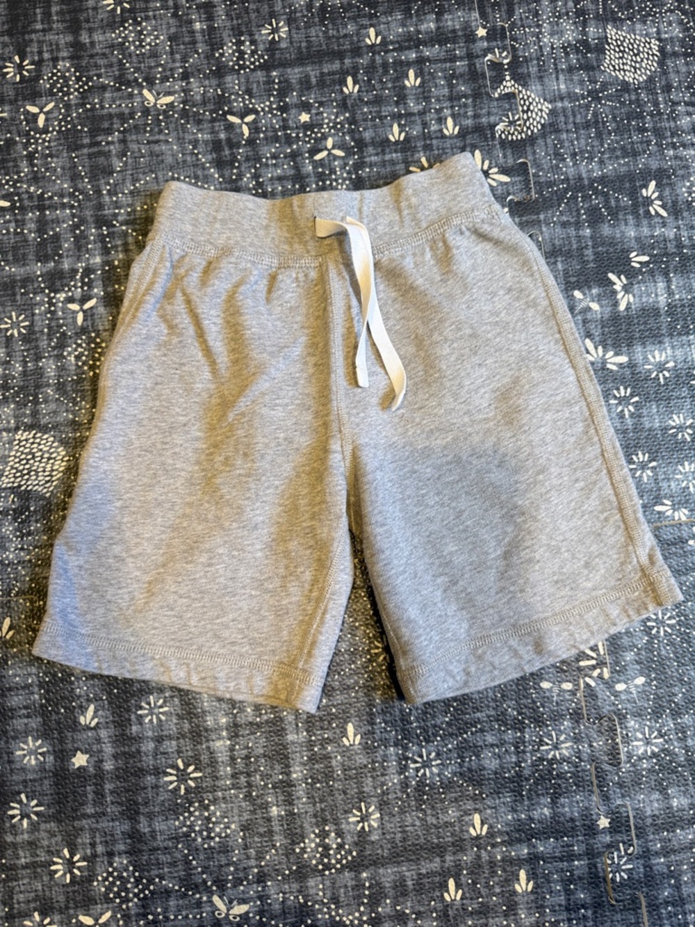 Hanna 6-7 Gray Sweat Shorts